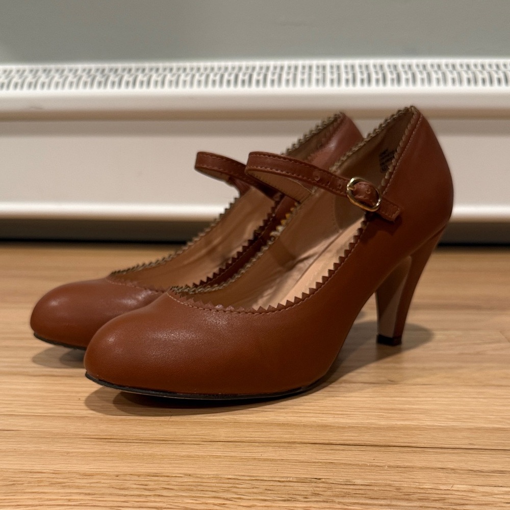 Brown Mary Jane Heels